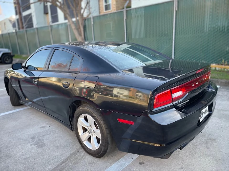 2011 Dodge Charger 7th Gen - Image 12 of 20