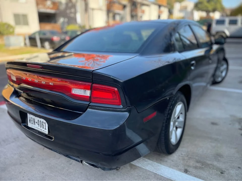 2011 Dodge Charger 7th Gen - Image 11 of 20