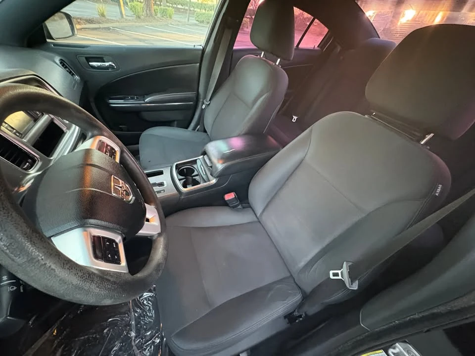 2011 Dodge Charger 7th Gen - Image 10 of 17