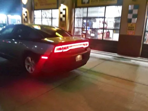 2011 Dodge Charger SE Sedan