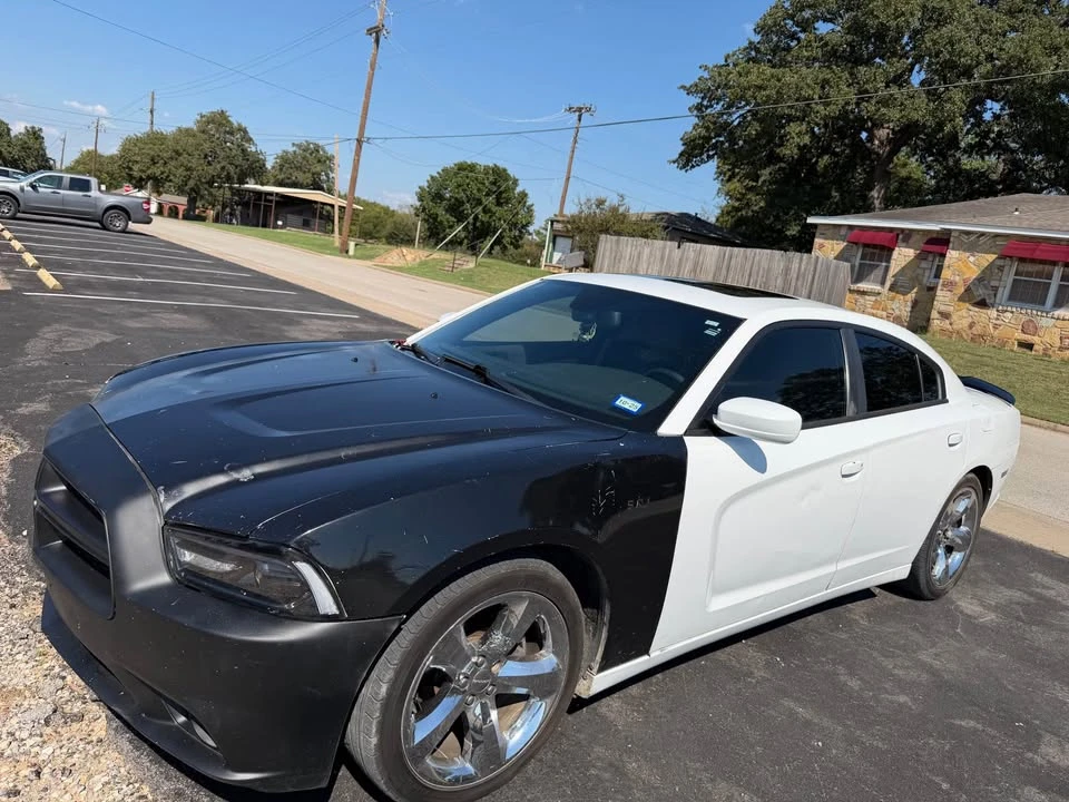2011 Dodge Charger 6th Gen - Image 7 of 10