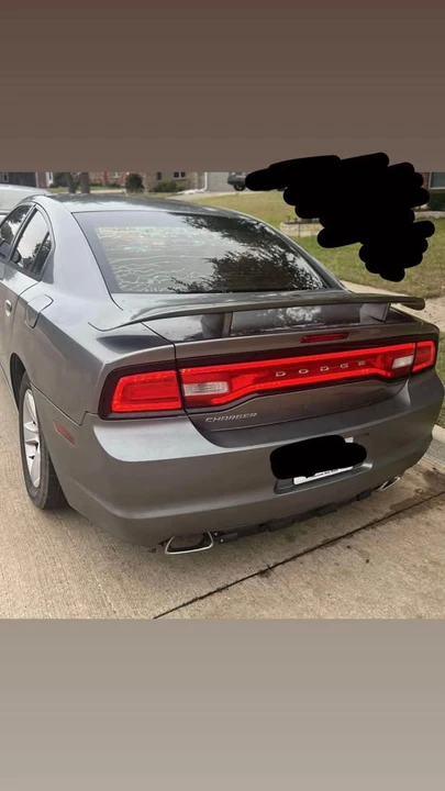 2011 Dodge Charger 7th Gen - Image 2 of 3