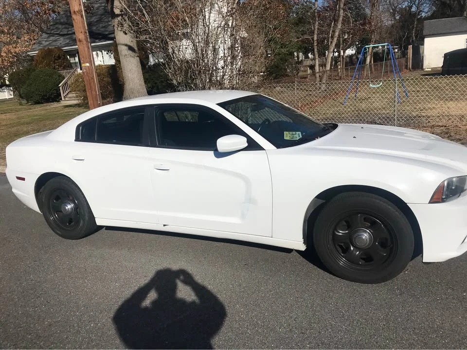 2011 Dodge Charger 7th Gen - Image 2 of 7