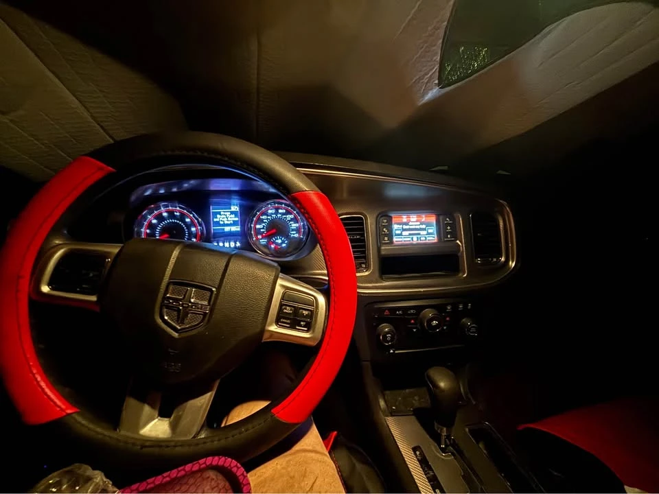 2011 Dodge Charger 7th Gen - Image 8 of 8