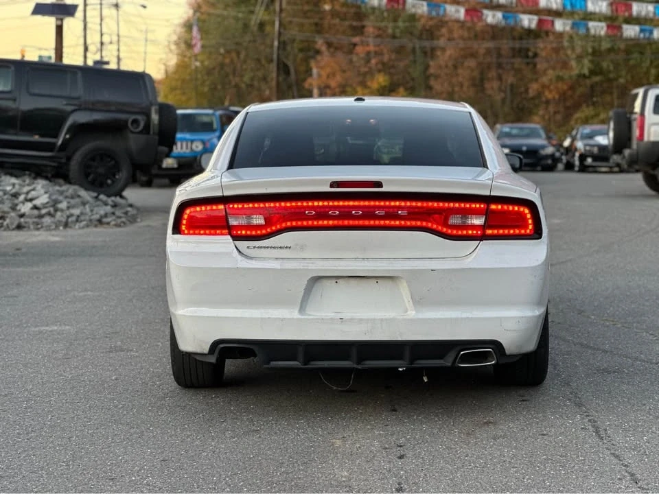 2011 Dodge Charger 7th Gen - Image 6 of 14