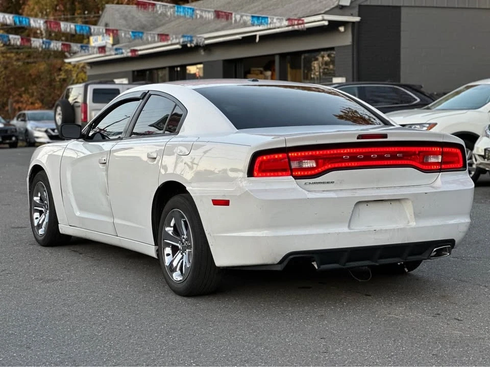 2011 Dodge Charger 7th Gen - Image 7 of 14