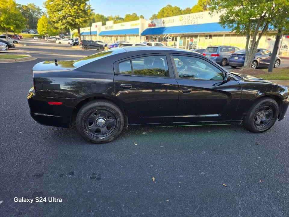 2011 Dodge Charger 7th Gen - Image 5 of 13