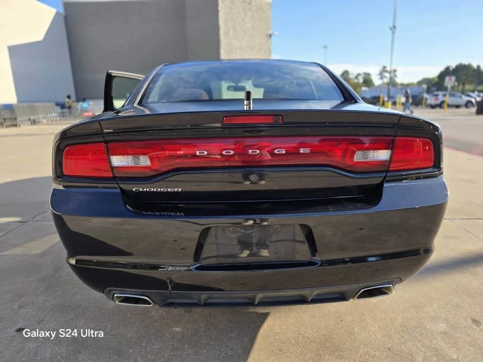 2011 Dodge Charger 7th Gen - Image 6 of 13