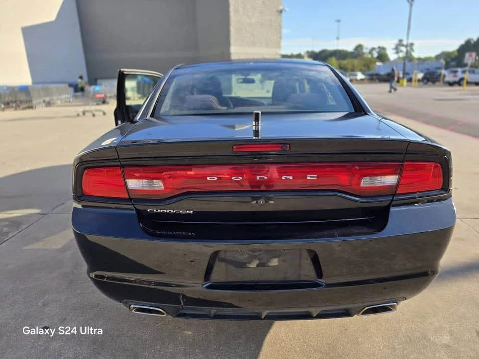 2011 Dodge Charger 7th Gen - Image 12 of 13