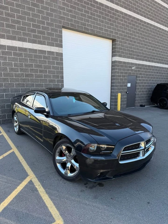 2011 Dodge Charger 7th Gen - Image 11 of 15