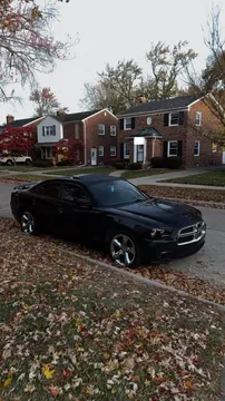 2011 Dodge Charger SXT Plus Sedan