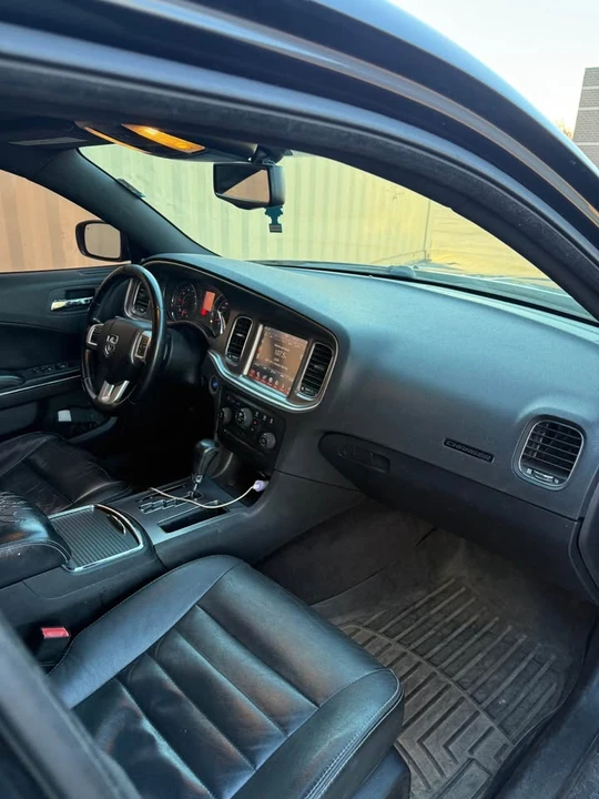2011 Dodge Charger 7th Gen - Image 8 of 15
