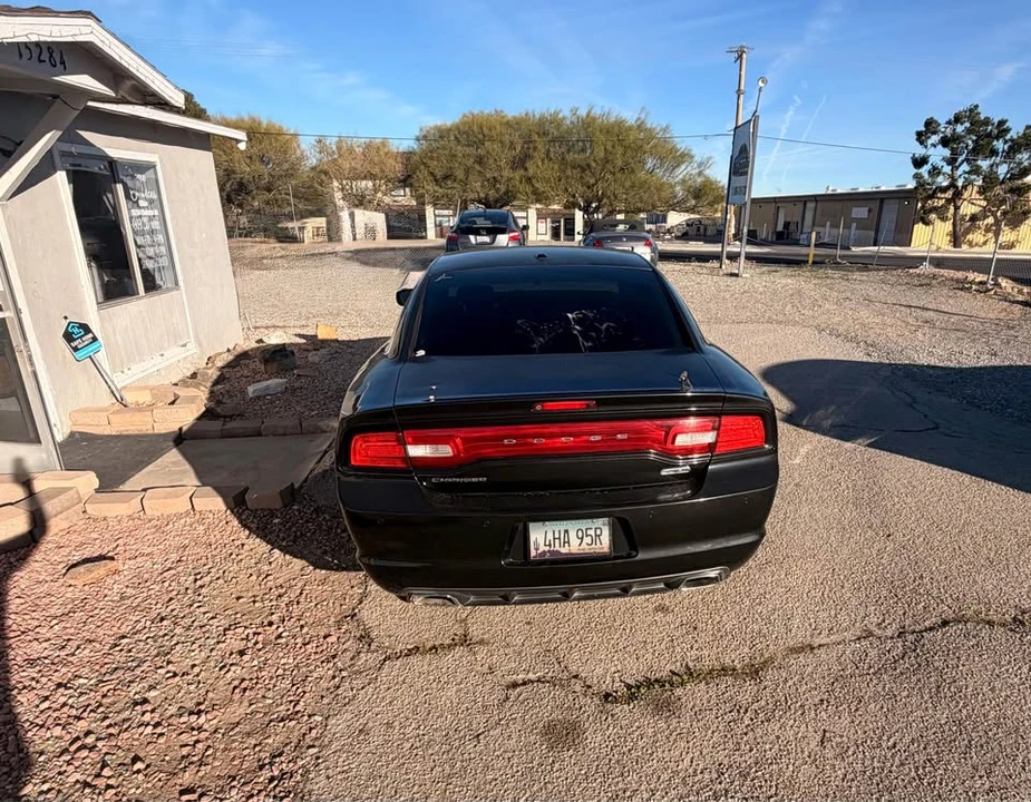 2011 Dodge Charger 7th Gen - Image 7 of 13