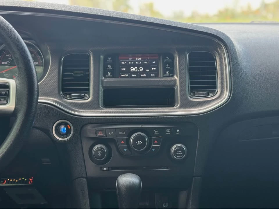 2011 Dodge Charger 7th Gen - Image 11 of 19