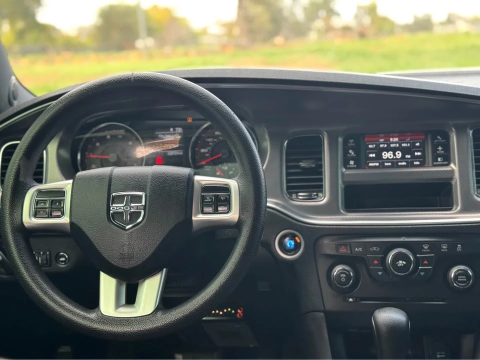 2011 Dodge Charger 7th Gen - Image 12 of 19