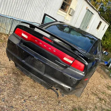 2011 Dodge Charger SXT Sedan