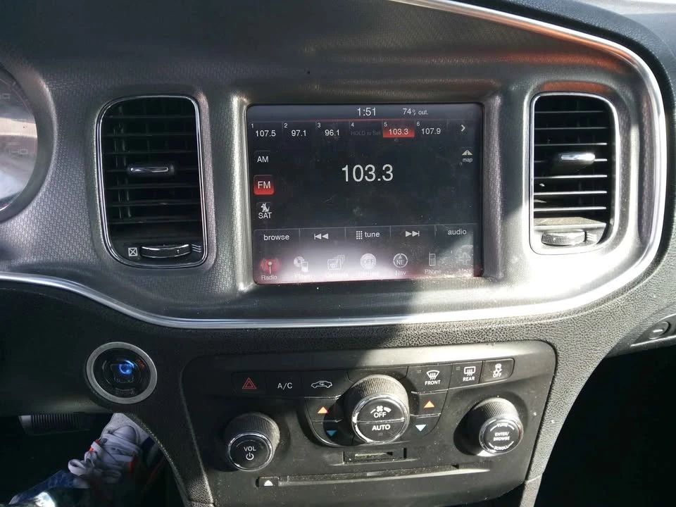 2011 Dodge Charger 7th Gen - Image 10 of 14