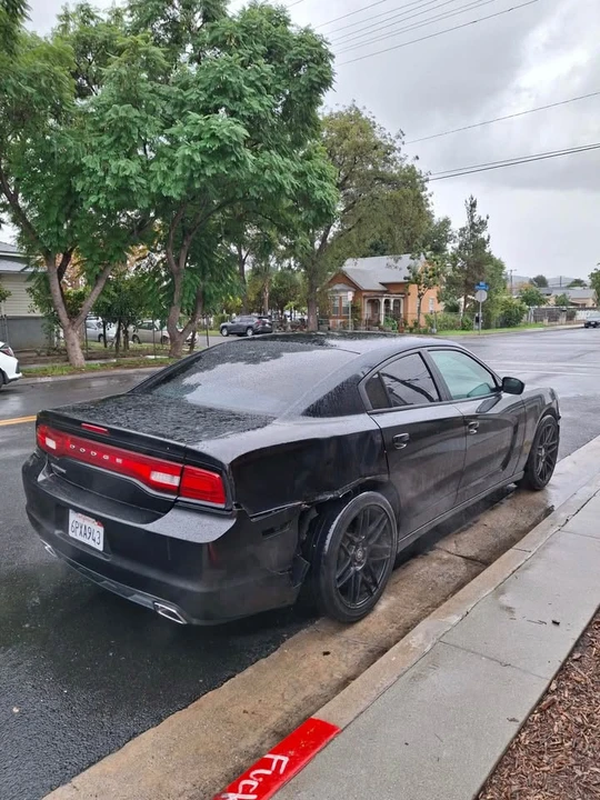 2011 Dodge Charger 7th Gen - Image 3 of 11