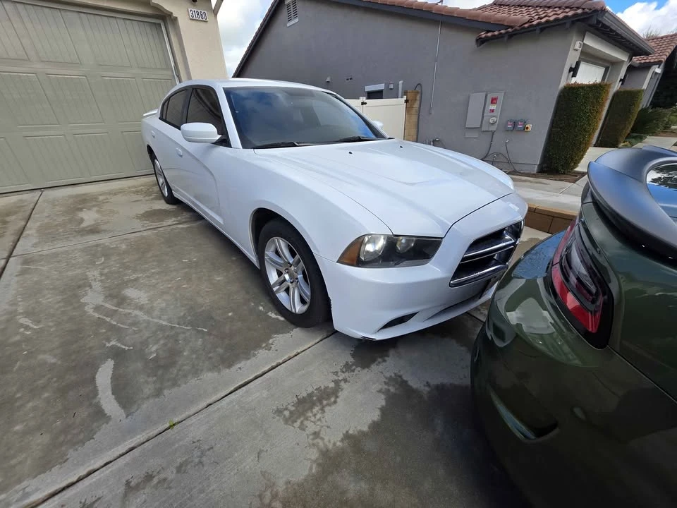 2011 Dodge Charger 7th Gen - Image 4 of 6