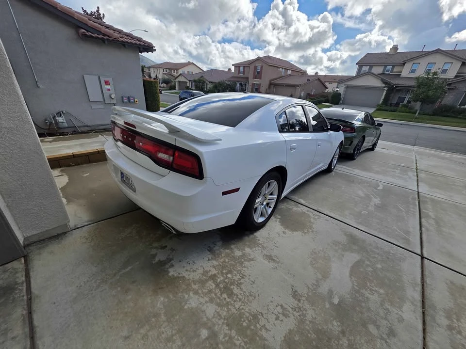 2011 Dodge Charger 7th Gen - Image 3 of 6