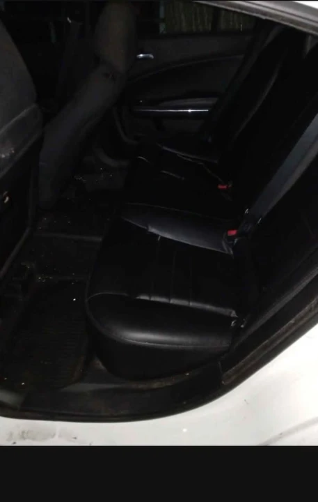 2011 Dodge Charger 7th Gen - Image 6 of 8