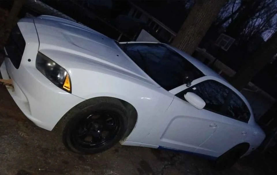 2011 Dodge Charger 7th Gen - Image 8 of 8