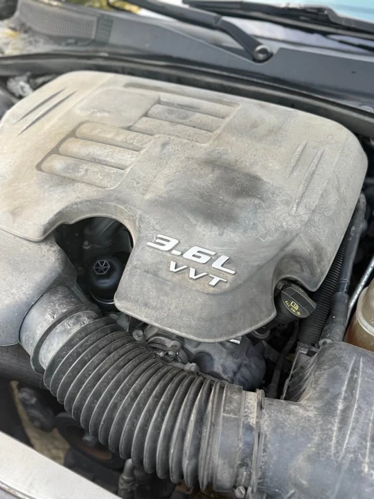 2011 Dodge Charger 7th Gen - Image 7 of 16