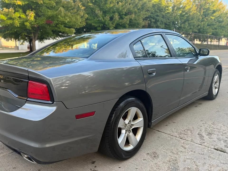 2011 Dodge Charger 7th Gen - Image 12 of 16