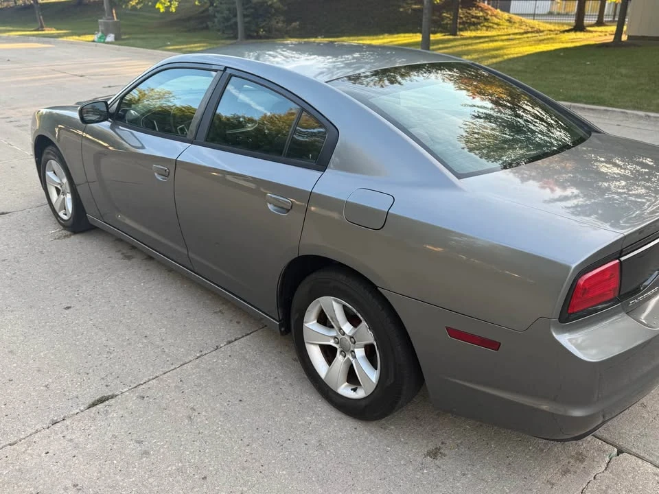 2011 Dodge Charger 7th Gen - Image 8 of 16
