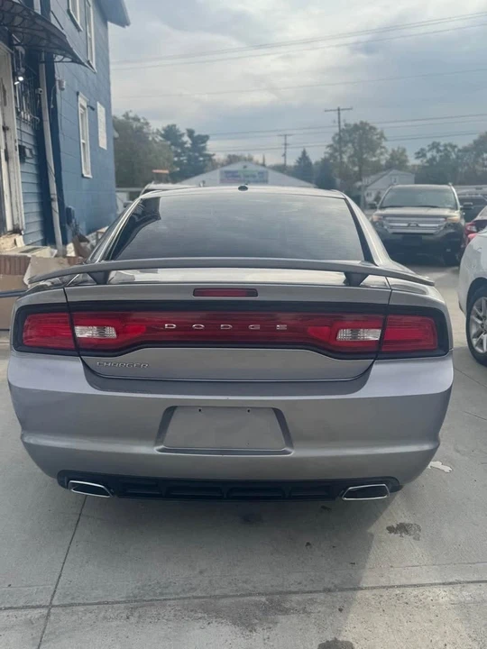 2011 Dodge Charger 6th Gen - Image 4 of 7