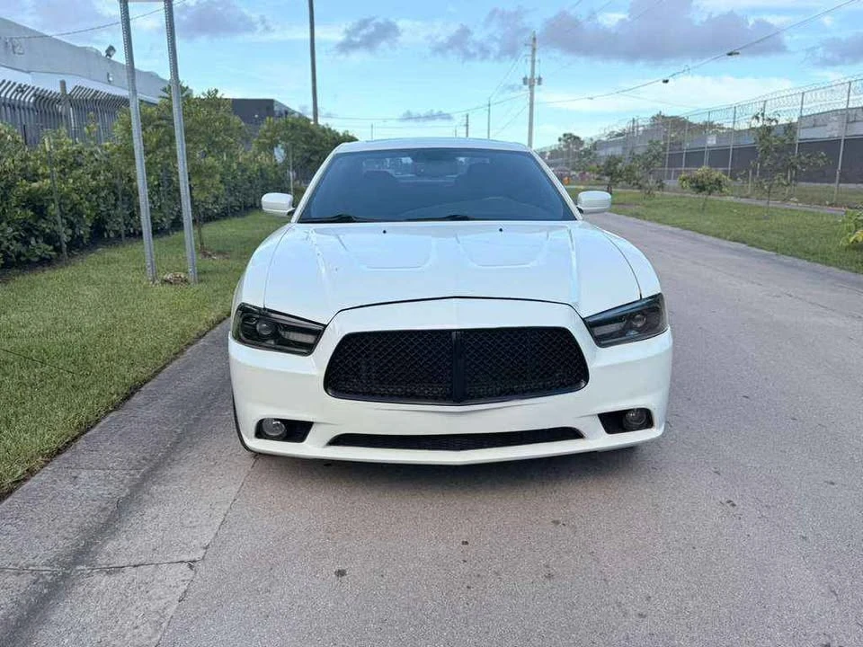 2011 Dodge Charger 6th Gen - Image 10 of 11