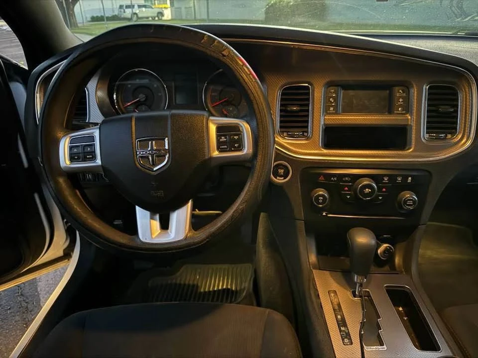2011 Dodge Charger 6th Gen - Image 10 of 10