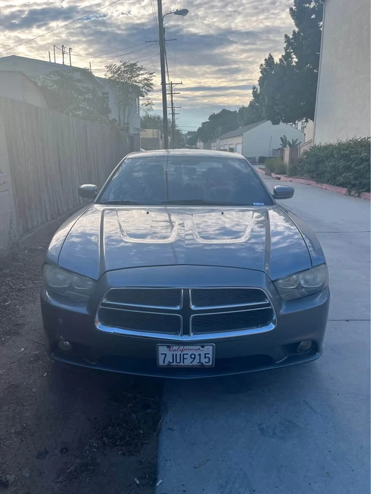 2011 Dodge Charger 7th Gen - Image 2 of 6