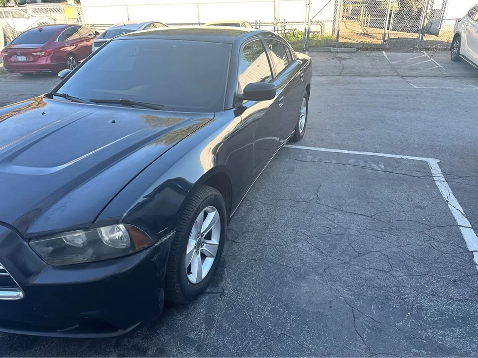 2011 Dodge Charger 7th Gen - Image 4 of 14