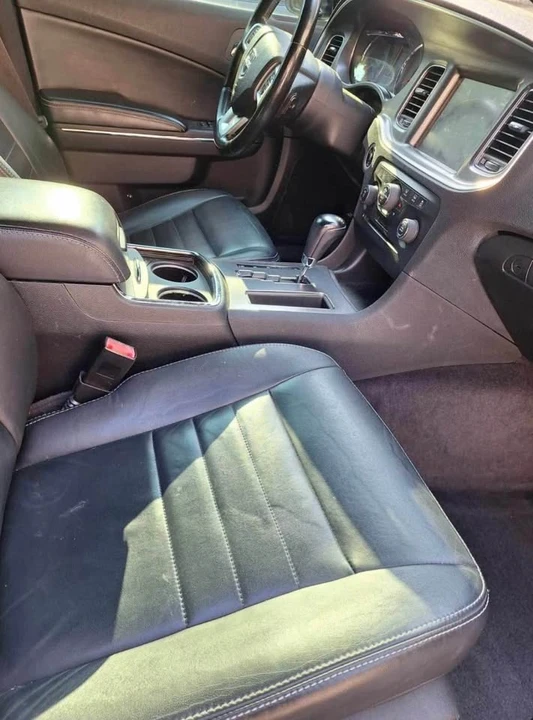 2011 Dodge Charger 7th Gen - Image 3 of 3