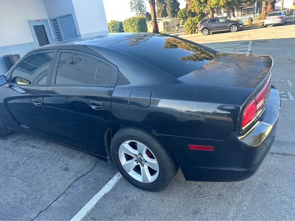 2011 Dodge Charger 7th Gen - Image 3 of 14