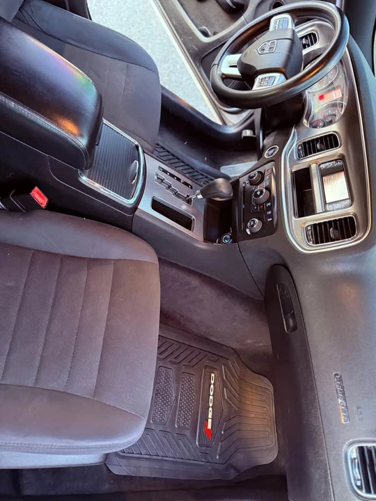 2011 Dodge Charger 7th Gen - Image 8 of 13