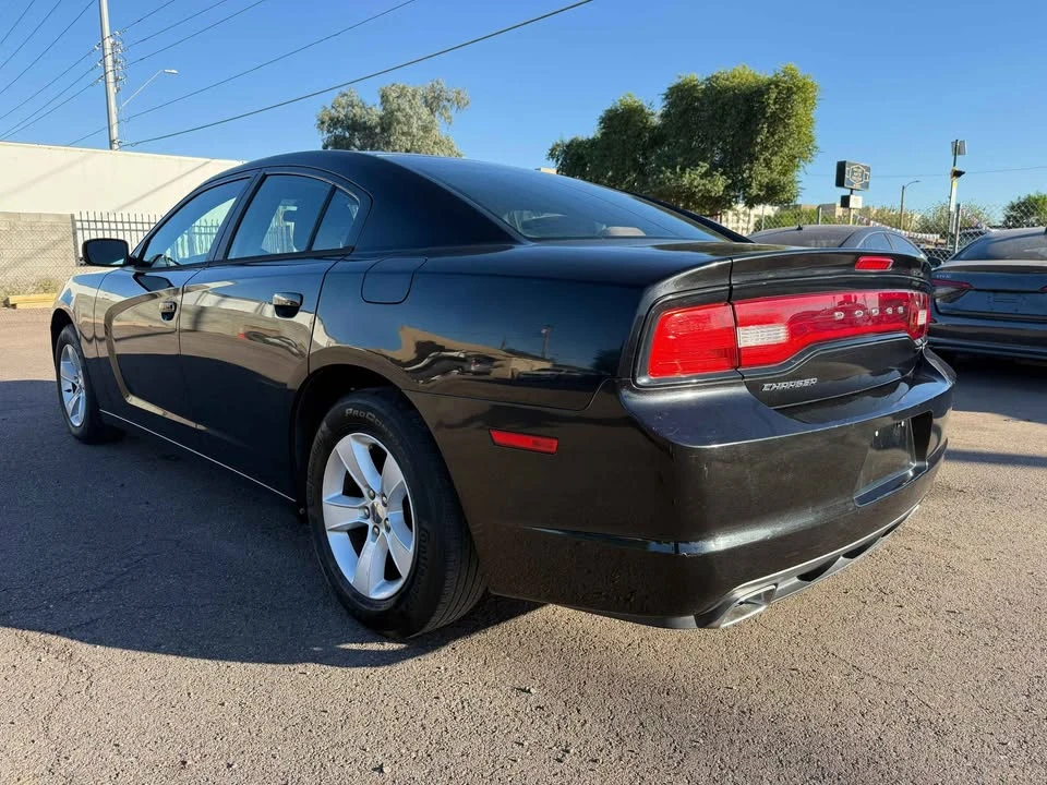 2011 Dodge Charger 7th Gen - Image 6 of 8