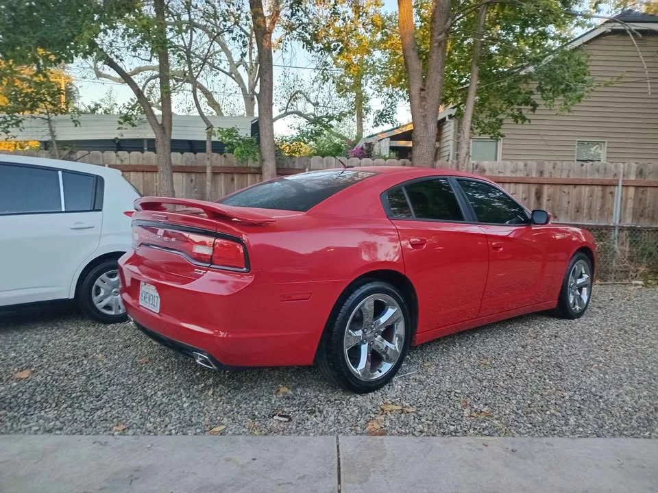 2011 Dodge Charger 6th Gen - Image 9 of 13