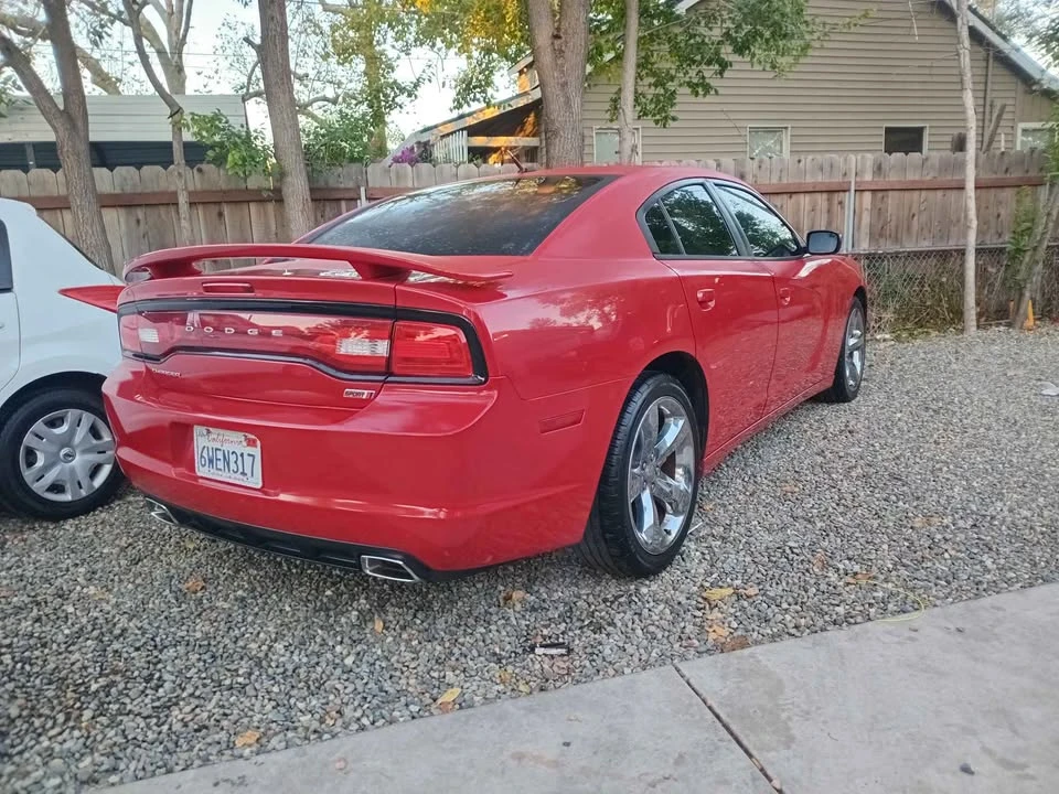 2011 Dodge Charger 6th Gen - Image 10 of 13