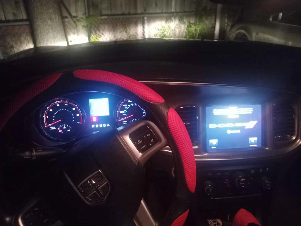 2011 Dodge Charger 6th Gen - Image 6 of 13