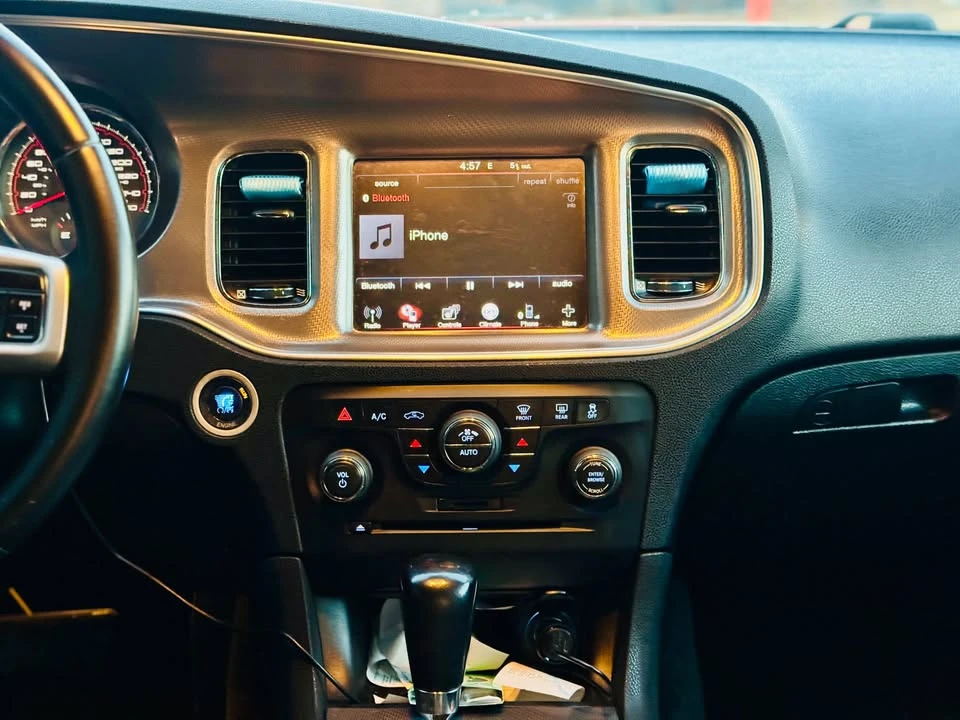 2011 Dodge Charger 7th Gen - Image 11 of 15