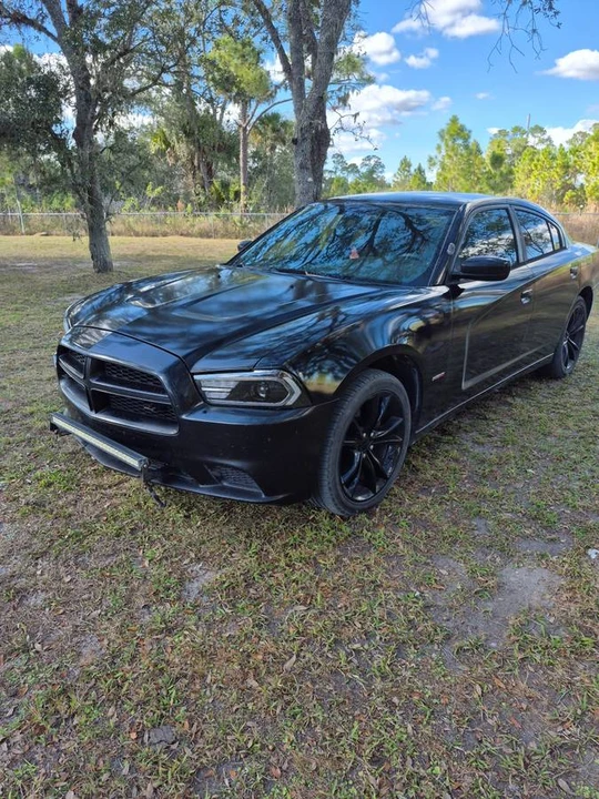 2011 Dodge Charger 7th Gen - Image 8 of 11