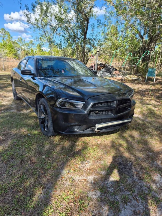 2011 Dodge Charger 7th Gen - Image 4 of 11