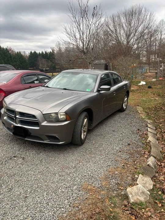2011 Dodge Charger 6th Gen - Image 2 of 6