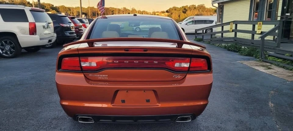 2011 Dodge Charger 7th Gen - Image 16 of 19