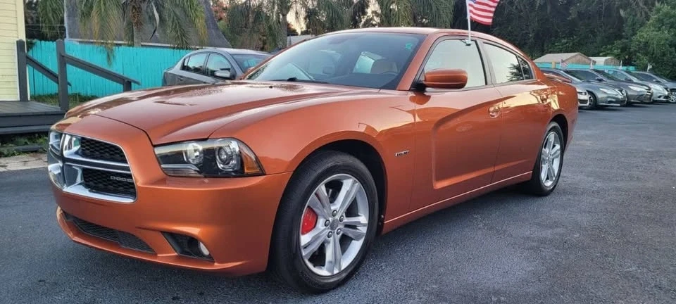 2011 Dodge Charger 7th Gen - Image 4 of 19