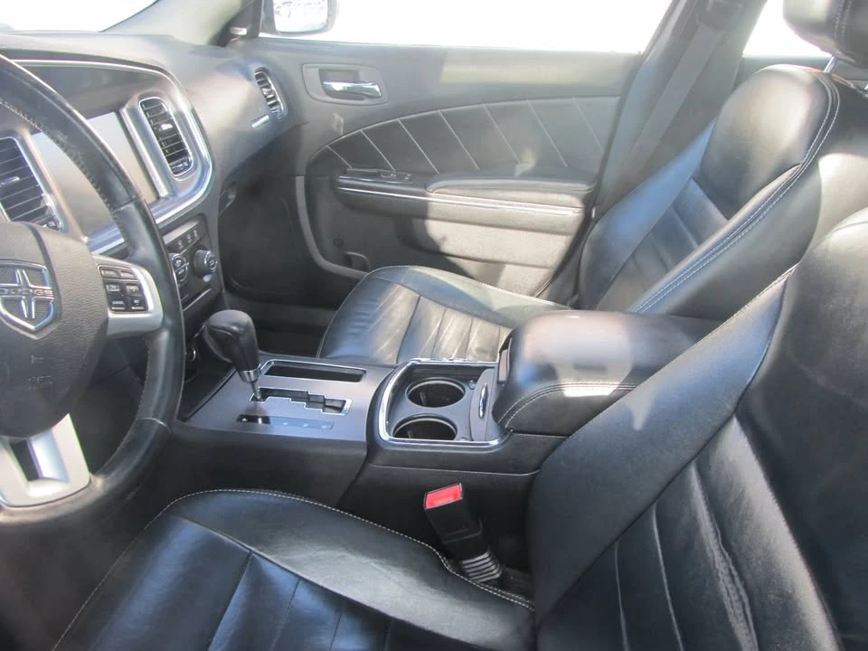 2011 Dodge Charger 6th Gen - Image 3 of 10