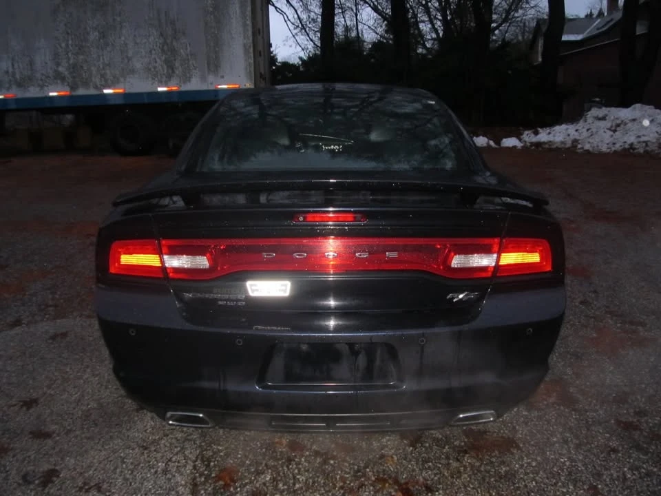 2011 Dodge Charger 6th Gen - Image 9 of 10