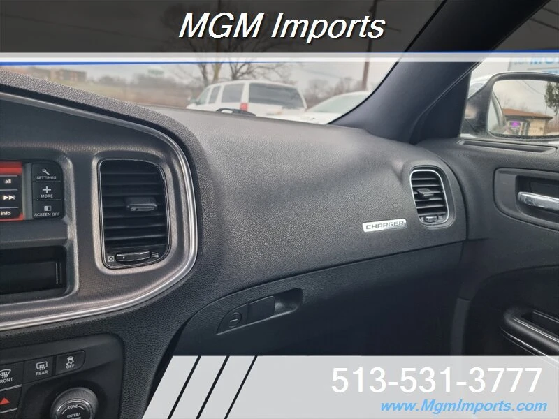 2011 Dodge Charger 7th Gen - Image 14 of 19
